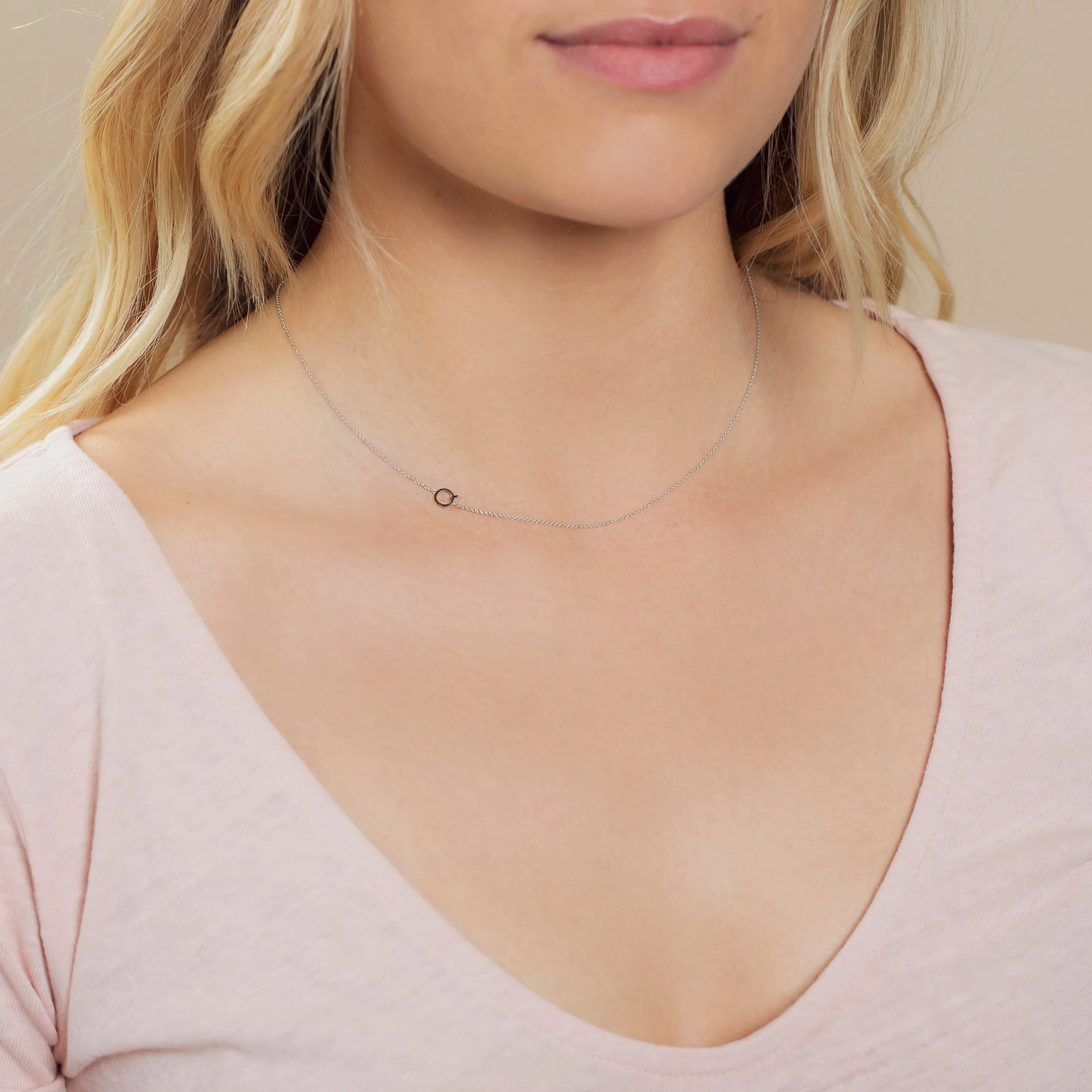 14K GOLD ASYMMETRICAL LETTER NECKLACE - Q