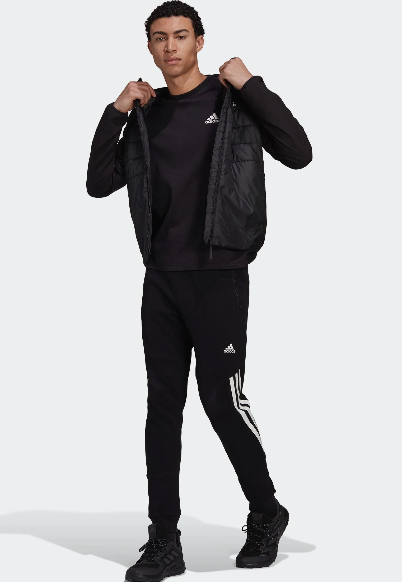 Adidas - Essentials Insulated Hooded Hybrid Black - Jacket