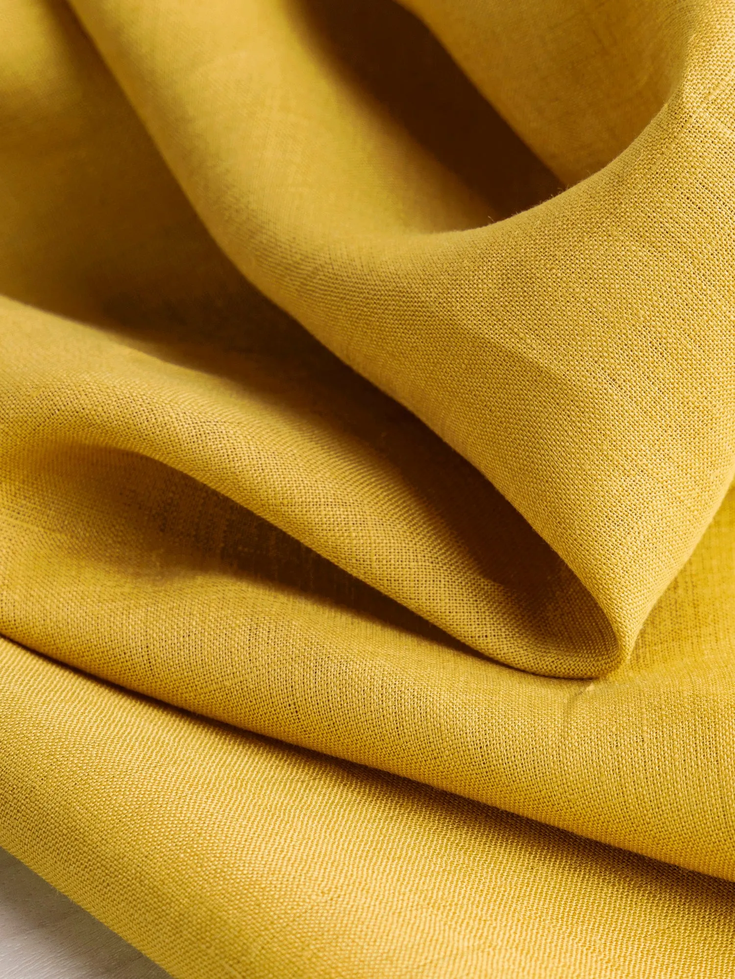 Lightweight European Linen - Gold