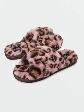 Lived in Lounge Slippers - Raisin